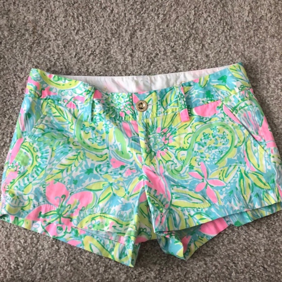 Lilly Pulitzer Pants - Lilly Pulitzer Walsh Shorts size 0